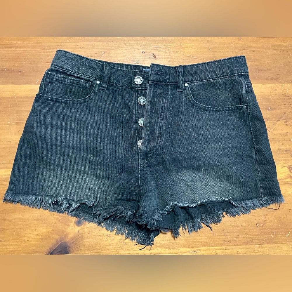Black Denim Shorts 🖤